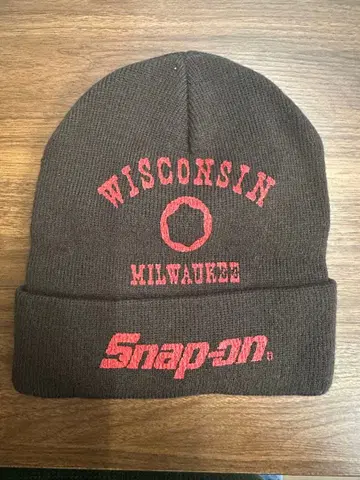 Snap-on 니트 모자 브라운
