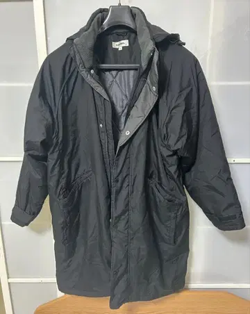 GEAR 블랙 다운 자켓 L 사이즈