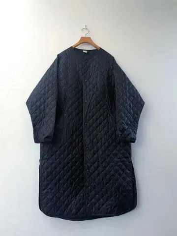 론 헤르만 노카라 얇은 소재 퀼팅 다운 코트 정가 76000엔