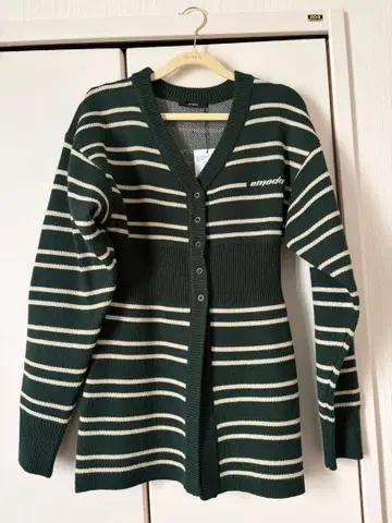 [새상품] EMODA 스트라이프 가디건 팬츠 셋업