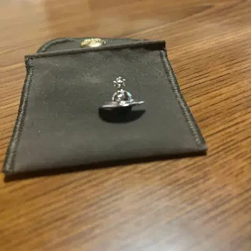 실버 귀걸이 (한쪽 귀용)