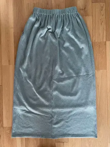 라이트 그린 리브 롱 스커트