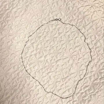 실버 체인 목걸이