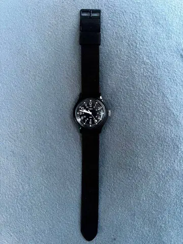 TIMEX 오리지널 캠퍼 TW2R13800