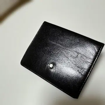 몽블랑 코인 케이스 동전 지갑 흠집 있음