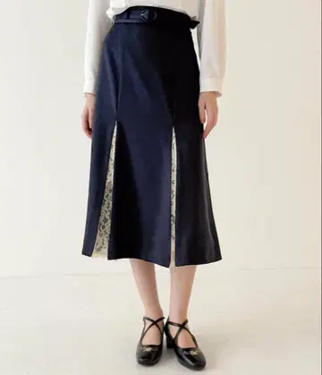 an another angelus 레이스 절개 내로우 스커트