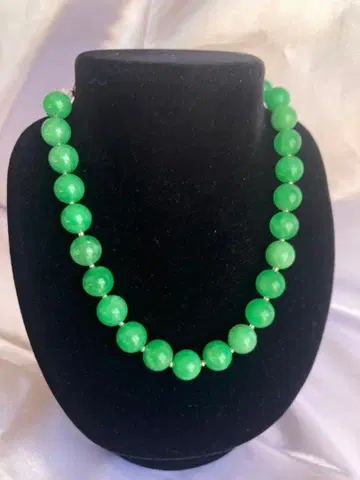 인도 비취 목걸이