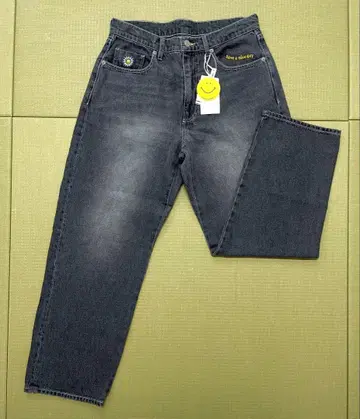 BAYFLOW HELLO SMILEY 테이퍼드 팬츠