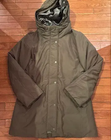 유니클로 다운 자켓 그린