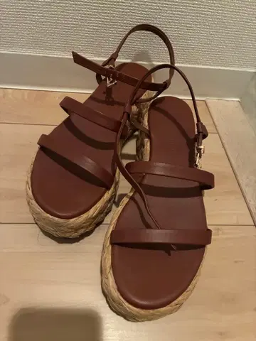 찰스앤키스 웨지 샌들