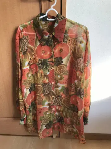 후르츠 패턴 오렌지 쉬폰 긴팔 셔츠
