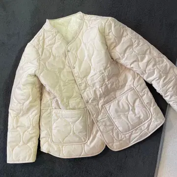 보아 안감 퀼팅 자켓 화이트 베이지