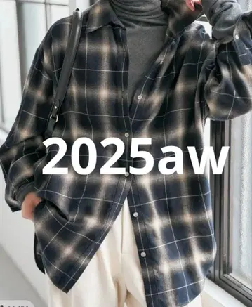 Spick and Span 메탈 버튼 옴브레 체크 루즈 셔츠