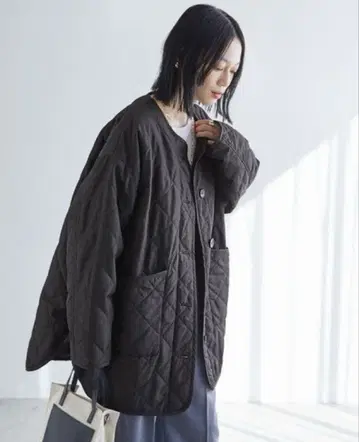 새상품급 Chacocloset 퀼팅 자켓 F 블랙