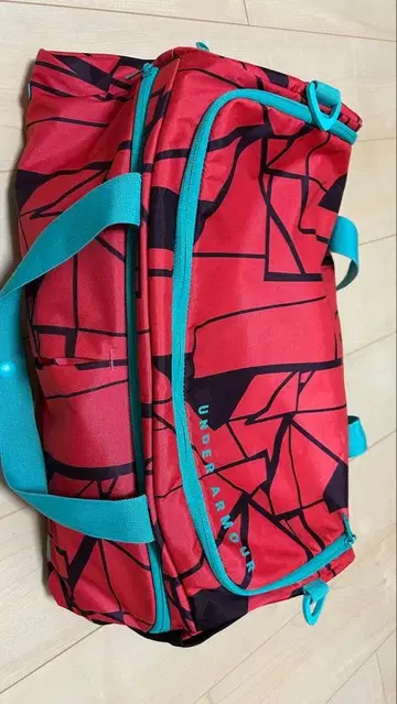 Under Armour 보스턴 백 레드/터콰이즈