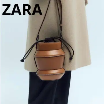 ZARA 버킷 숄더백 카멜