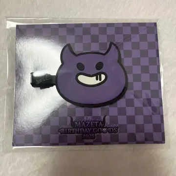 마제타 군 벌스데이 굿즈 악마 핀