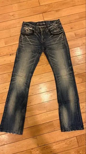 아카이브 부츠컷 데님