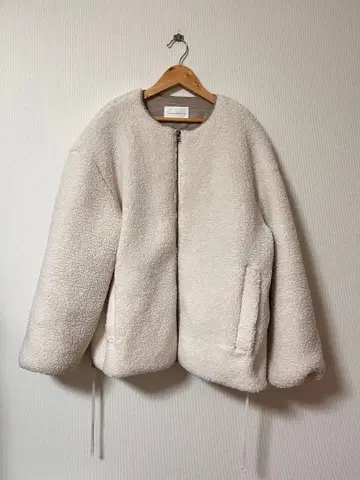 SALE*THE SHOP TK 화이트 보아 아우터