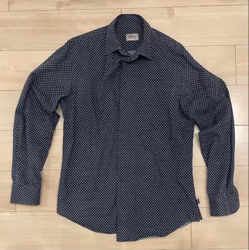 아르마니 네이비 삼각형 무늬 긴팔 셔츠