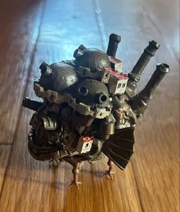 하울의 움직이는 성 태엽 피규어 2004