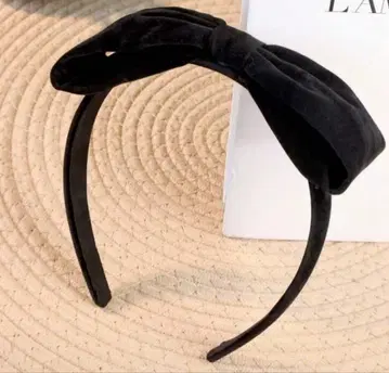 새상품 블랙 리본 포함 벨벳 머리띠