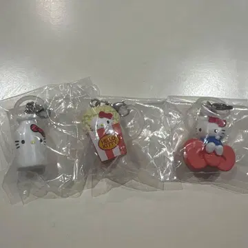 헬로키티 메지루시 액세서리