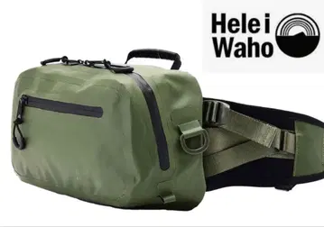 Hele i Waho 올리브 그린 숄더백