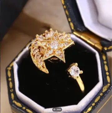 별과 달 모티브의 회전 반지