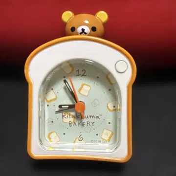 리락쿠마 베이커리 시계 2019년 제조