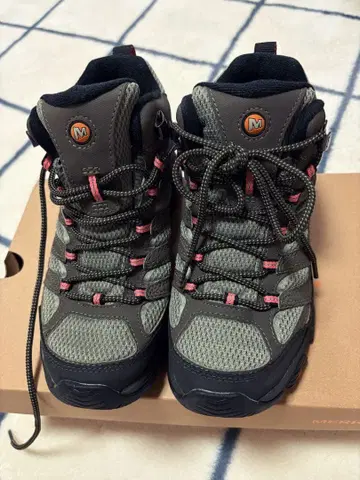 Merrell 등산화 하이컷 그레이/핑크