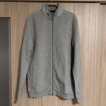 HUGO BOSS 그레이 집업 트레이닝복