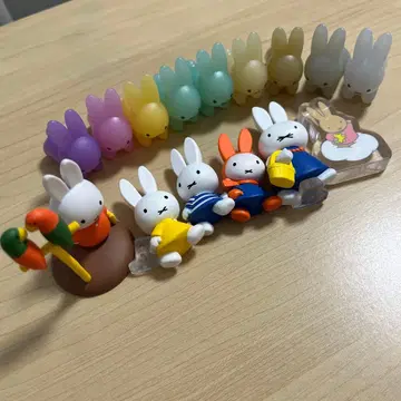미피 피규어 세트 miffy 가챠가챠 늘어서