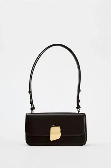 zara 메탈 디테일 숄더백