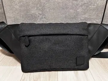 현대 마카웨어 바디백 블랙