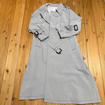 Lill Ambition 트렌치코트