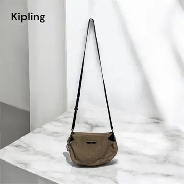 키플링 숄더백/미니백/베이지 계열/안쪽 포켓 있음