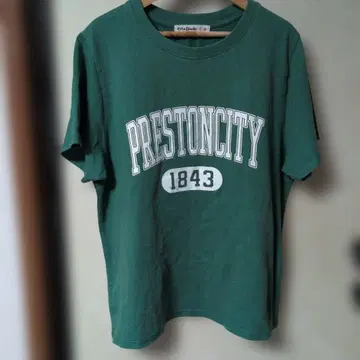 PRESTONCITY 1843 그린 T셔츠