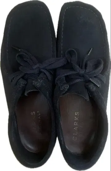 클락스 왈라비 블랙 Clarks