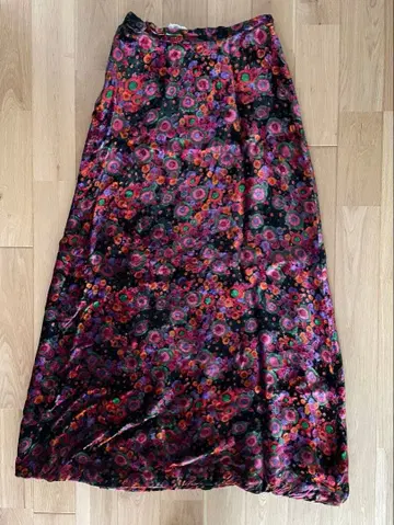 꽃무늬 롱 스커트 벨로아