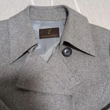 연말 특가 세일 캐시미어 94%, 실크 6% 그레이 색상 더블 자켓