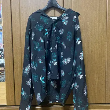 tk. 다케오 키쿠치 꽃무늬 긴팔 셔츠 M