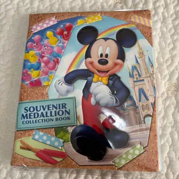 Souvenir Medallion Collection Book