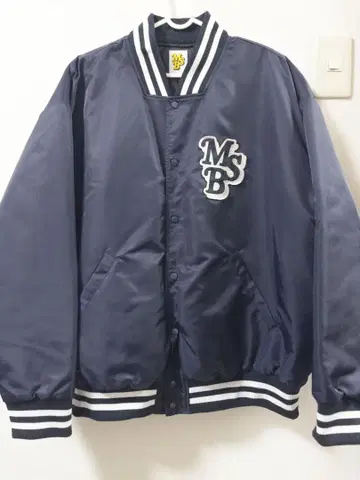 MSB 네이비 바시티 자켓