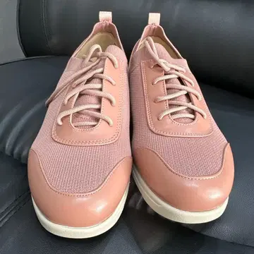 아틀리에 오카다 올핏 슈즈 핑크 M