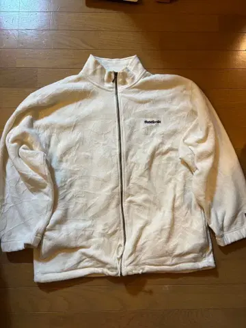 Reebok 플리스 자켓 화이트
