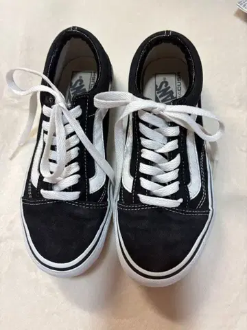 Vans 블랙/화이트 스니커즈