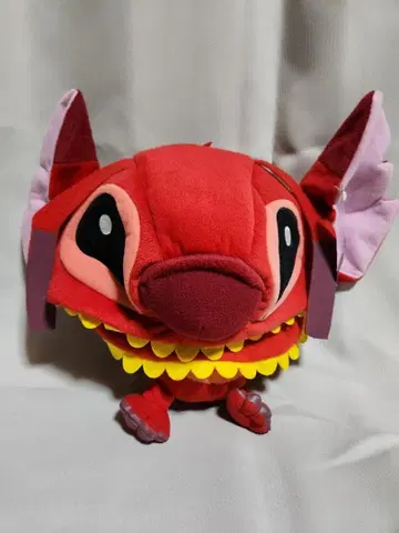 스티치 캐릭터 모자 빨간색