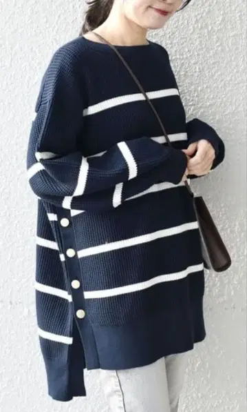 SHIPS 거의 미사용 새상품급 오가닉 코튼 버튼 니트 24시간 배송