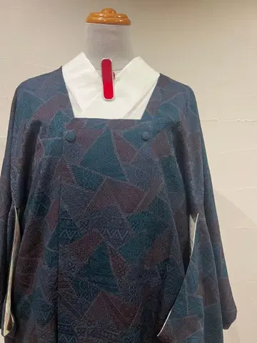 도우기 코트 순수 실크 색감이 멋진 보라색 청록색 차콜 새상품급 중고